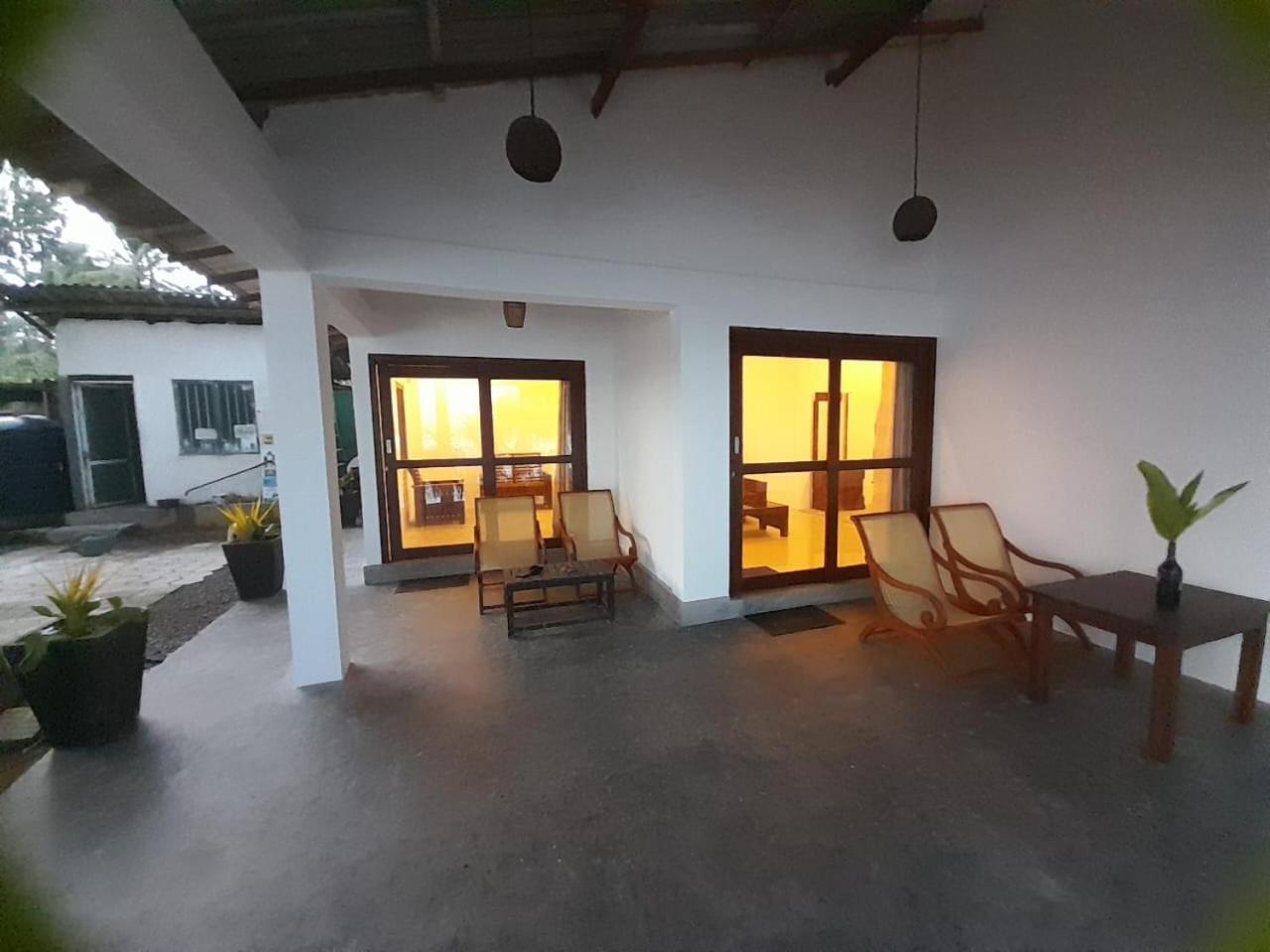 Sooriya Villa Talpe Exterior foto
