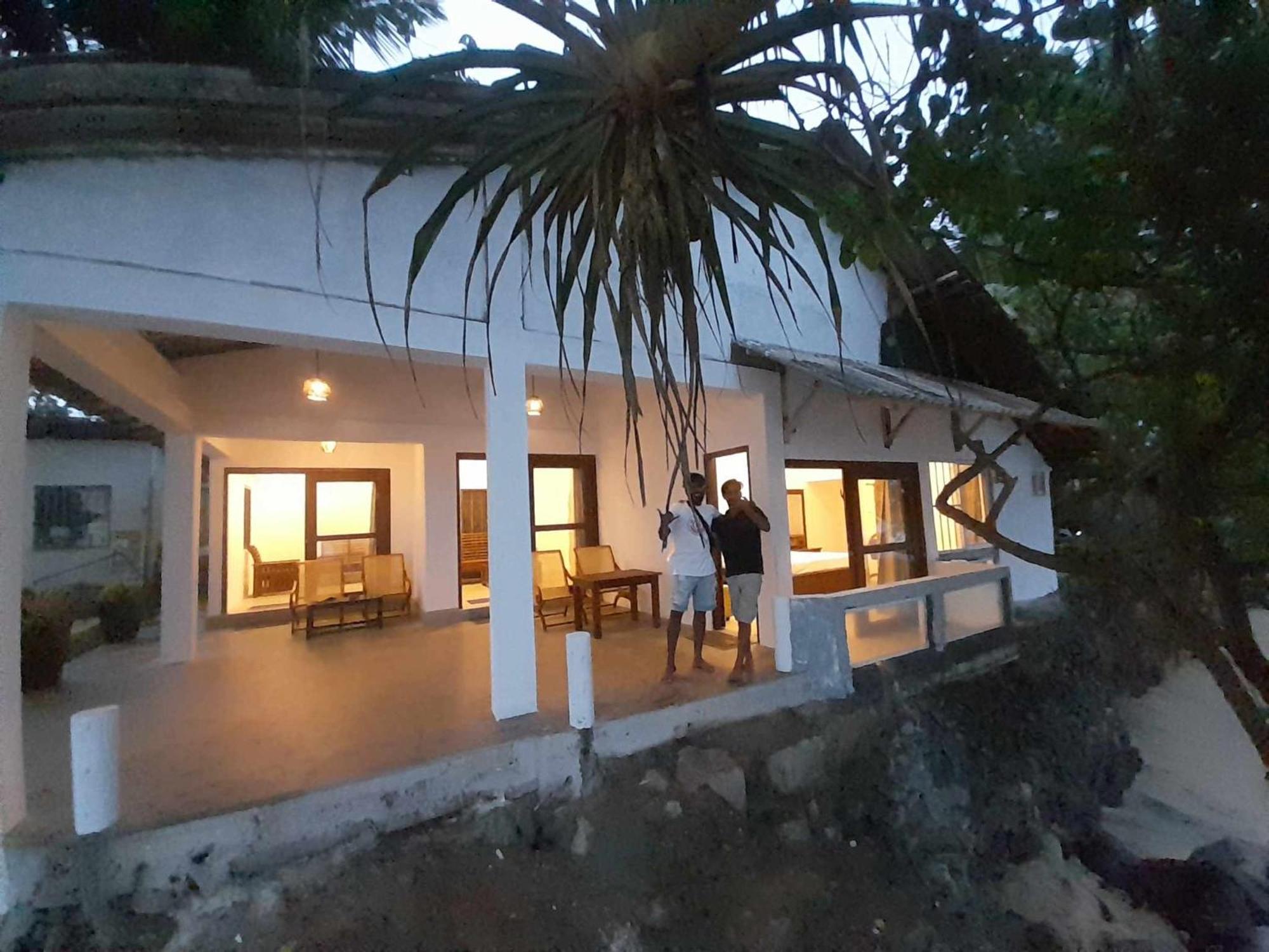 Sooriya Villa Talpe Exterior foto